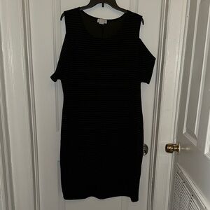 Women’s Black Cold-Shoulder Midi Dress